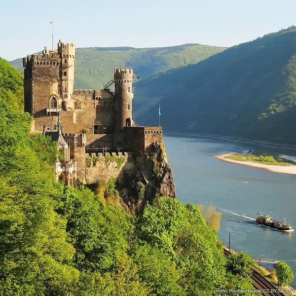 Km 533: Rheinstein, Reichenstein