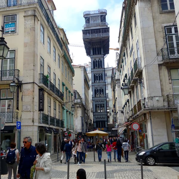 From Rua Augusta to Praça da Figueira 