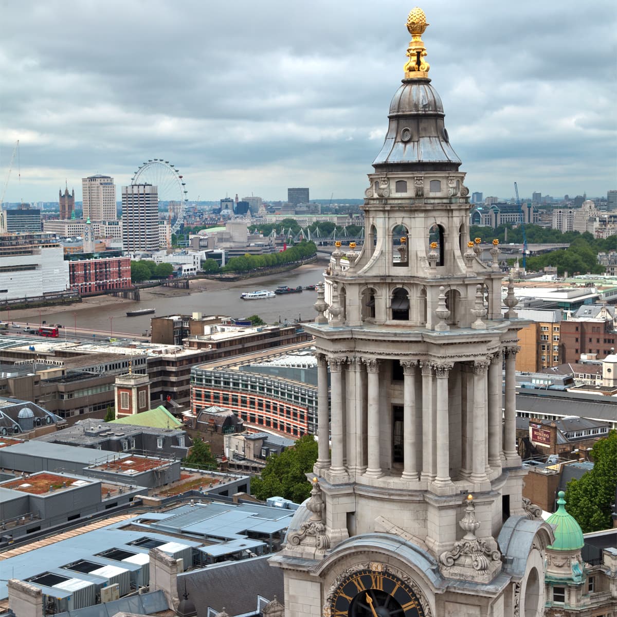 Golden Gallery, View of London