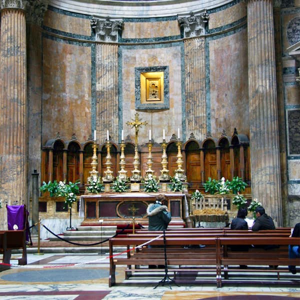 Main Altar