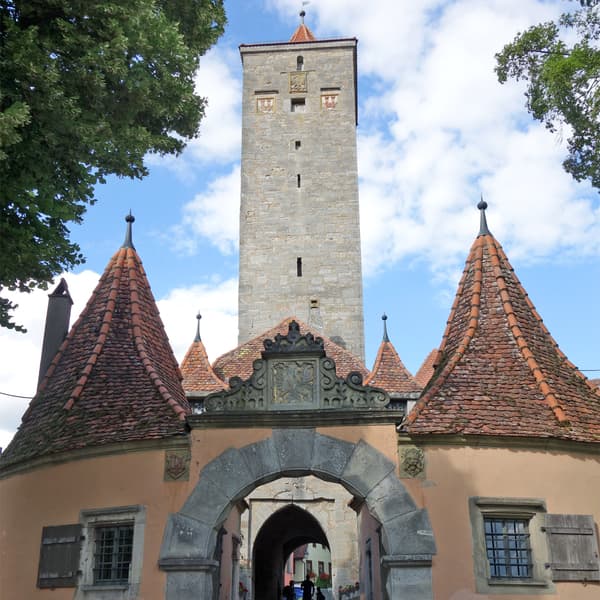 Through Castle Garden to Burg Tower