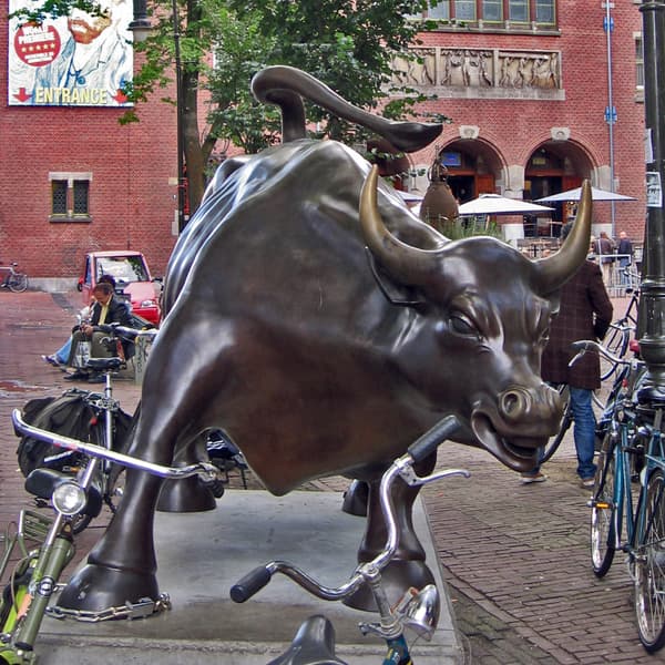 Damrak: Stock Exchange to Dam Square