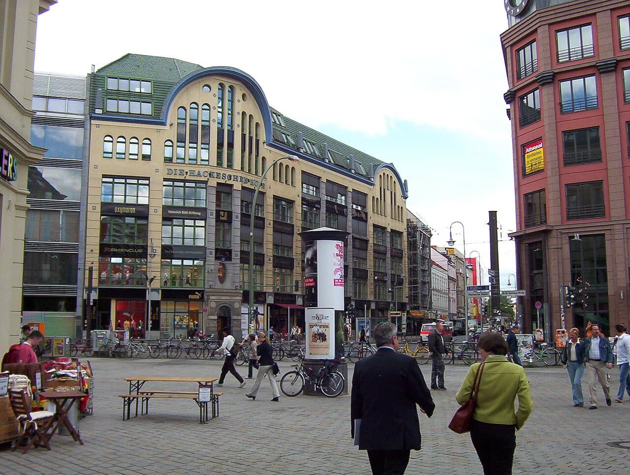 Hackescher Markt